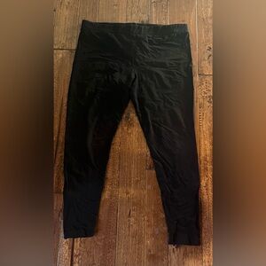 Universal Standard Roya Leggings black  27 Inch inseam size M, wrinkled but VGUC